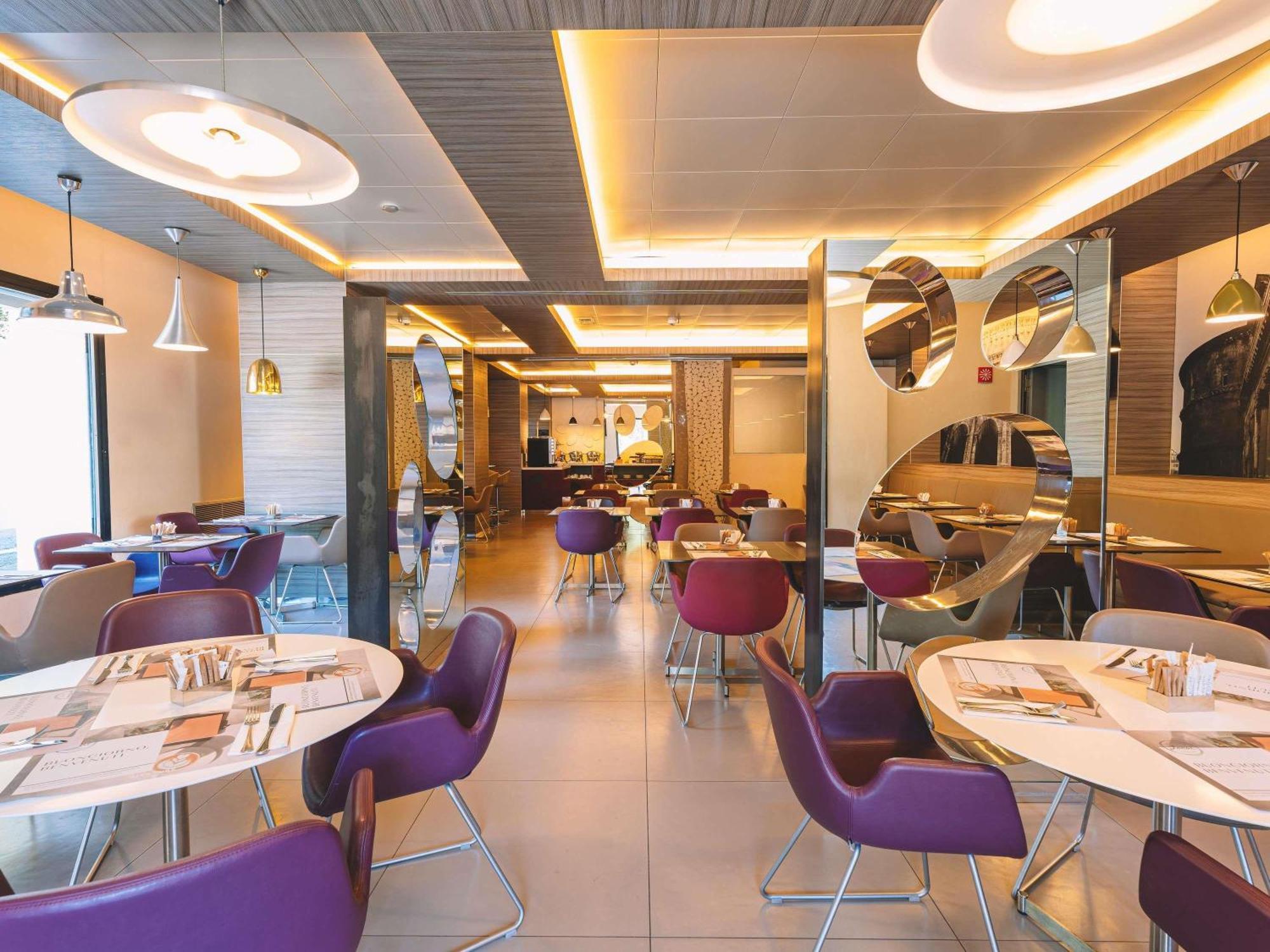 Mercure Roma Centro Colosseo — Photos 1